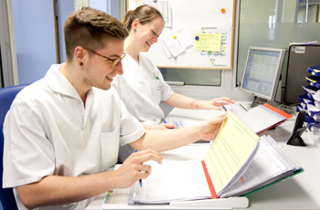 Maria Heimsuchung Caritas-Klinik Pankow - Ihr Krankenhaus in Berlin-Pankow. Unsere Klinik im Herzen von Pankow versorgt und berät Sie entsprechend der neuesten medizinischen Erkenntnisse. Wir sind für Sie da.